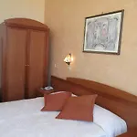 Italia Hotel 3*