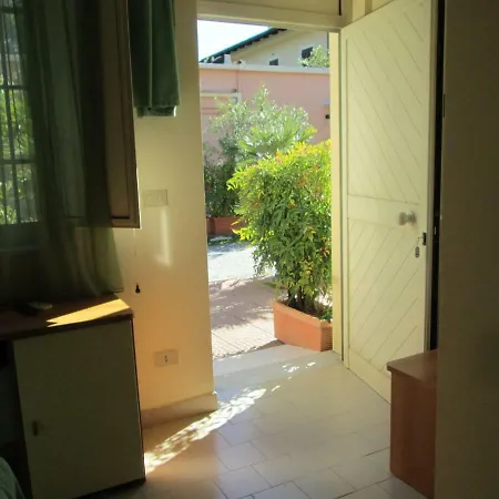 Hotel Italia Marina di Massa
